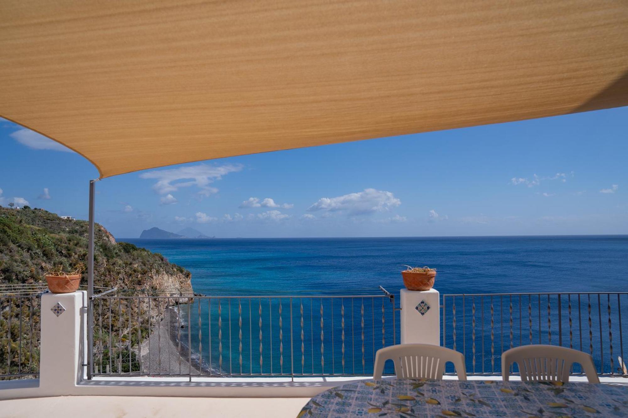 Casa Serena Lipari  Exterior photo