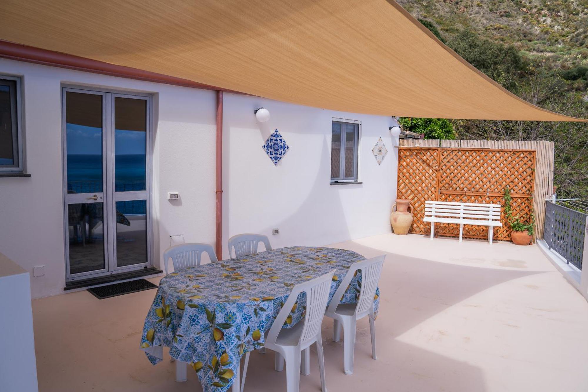 Casa Serena Lipari  Exterior photo