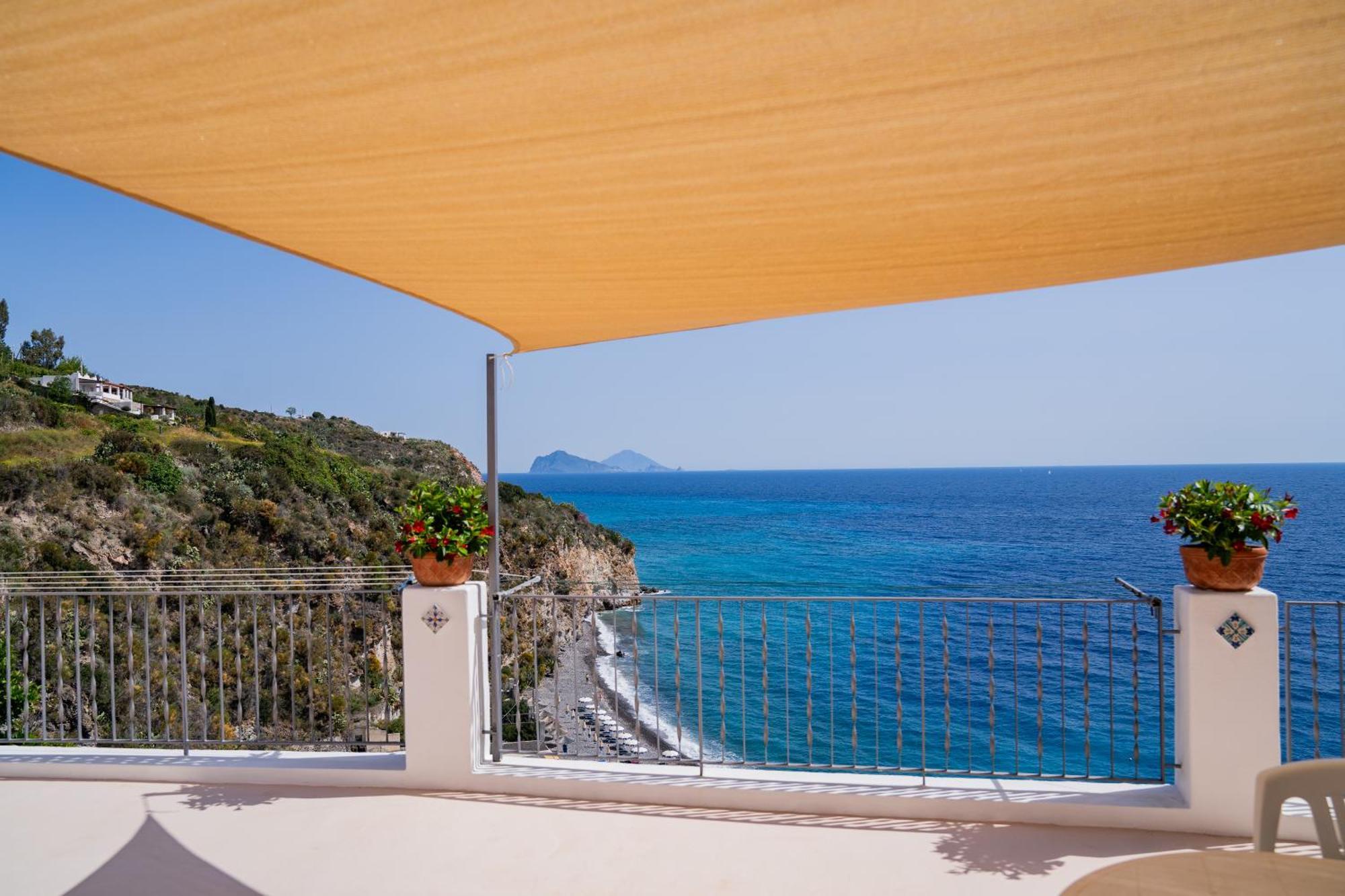 Casa Serena Lipari  Exterior photo